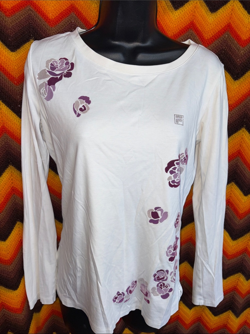 FILAxAnna Sui x Swarovski  limited ed. long sleeve tee, sz 6, 20” PTP, 20” L
